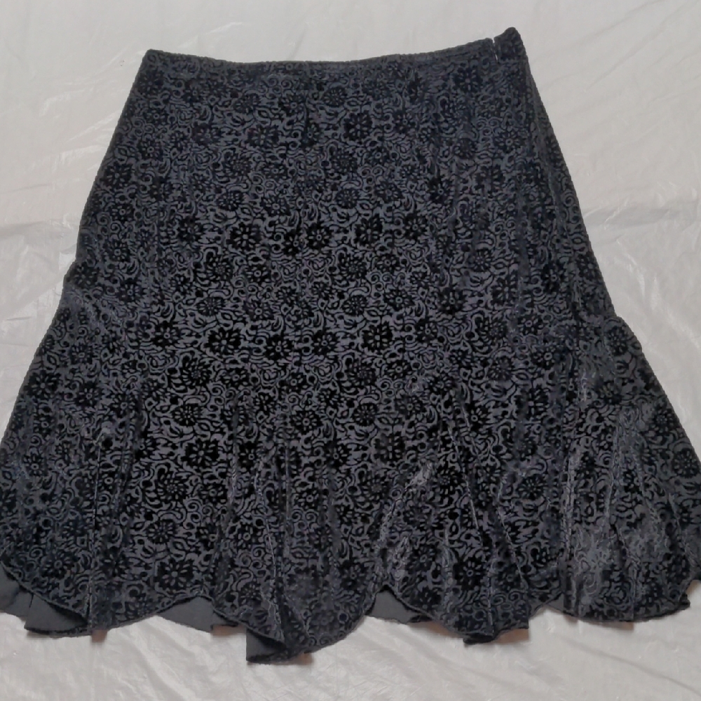Vintage Y2K Black Velvet Embossed Handkerchief Hem Midi Skirt Whimsygoth Sz 1X